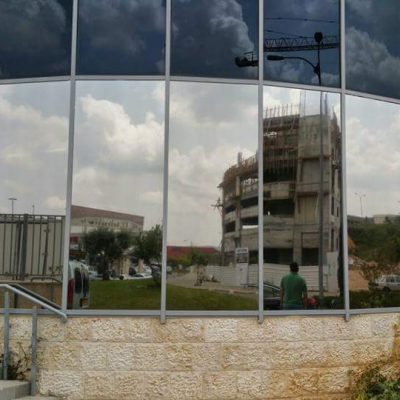 מדבקות לחלון נגד שמש אנטי סאן רפלקטיבי/מראה - סינון 80% מהקרינה